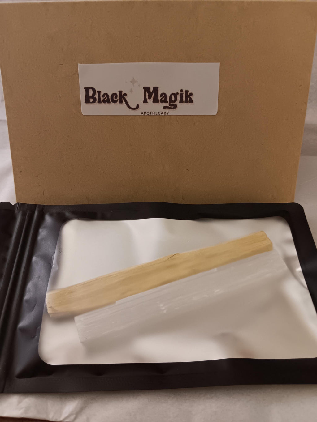 Palo Santo & Selenite- Mini energy-space cleansing kit, house cleansing, protection kit, energy cleansing set
